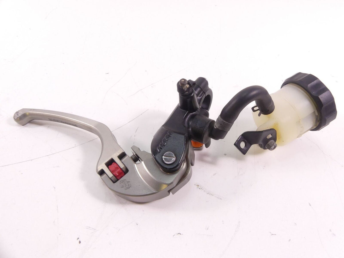 2014 BMW S1000RR K42 HP4 Front Radial Brake Master Cylinder 3/4 77227727756 {{ shop.shopifyCountryName }} - Mototech271