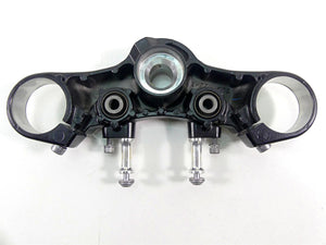 2012 Yamaha VMX17 VMAX 1700 Upper Triple Tree Steering Clamp 52mm 2S3-23435-00 | Mototech271
