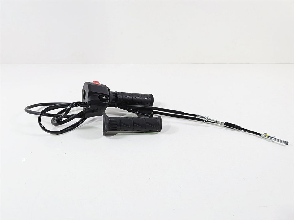 2024 Kawasaki EX500 Ninja 40th An. Right Hand Throttle Control Switch 46091-0479 {{ shop.shopifyCountryName }} - Mototech271