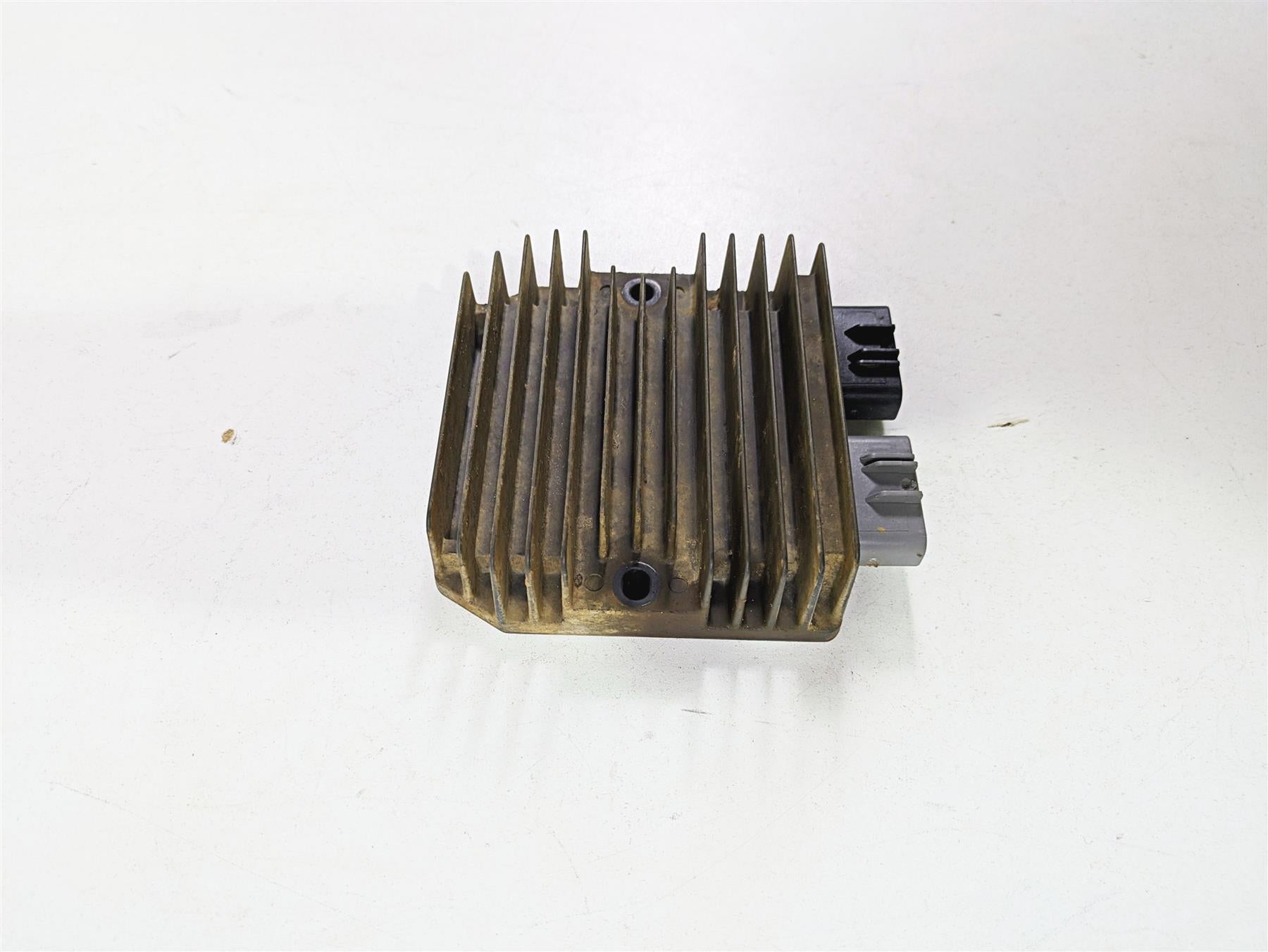 2011 Can-Am Outlander 650 4X4 XT Rectifier Voltage Regulator - Read 710001191 {{ shop.shopifyCountryName }} - Mototech271