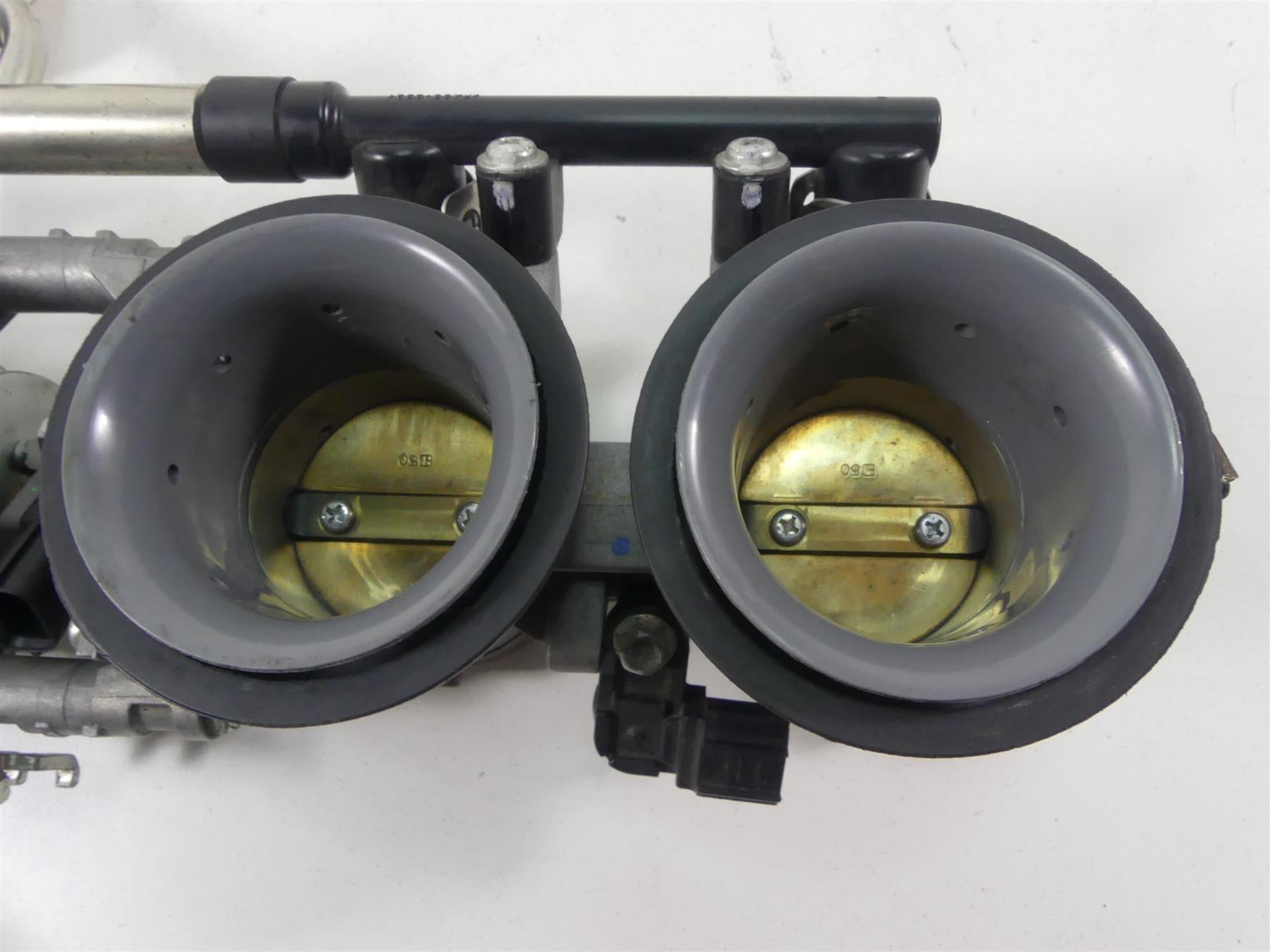 2012 Mv Agusta Brutale 1090 R Mikuni Throttle Body Bodies 8A00B3298 {{ shop.shopifyCountryName }} - Mototech271