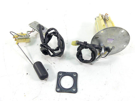 2010 Kawasaki ZX1400 ZX14 R Ninja Fuel Gas Pump & Sending Unit Tested 49040-0024 {{ shop.shopifyCountryName }} - Mototech271