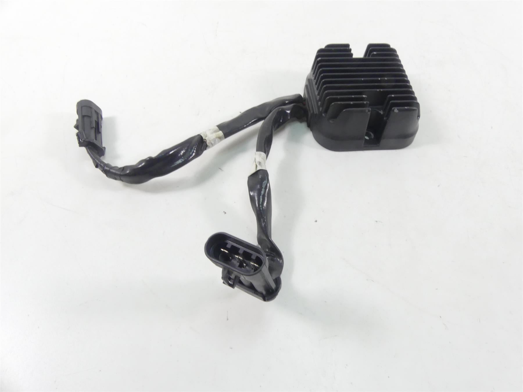 2016 Indian Chieftain Dark Horse Trombetta Rectifier Voltage Regulator 4014300 {{ shop.shopifyCountryName }} - Mototech271