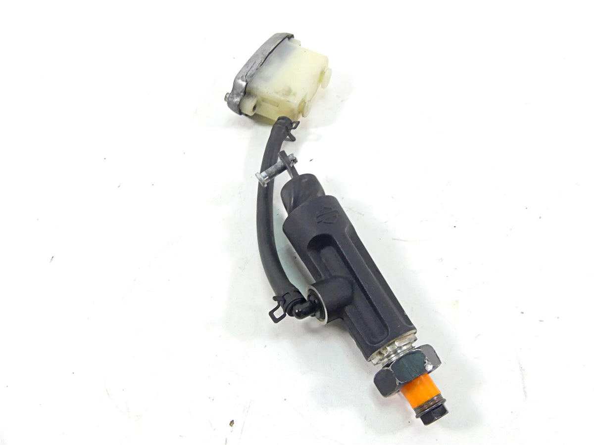 2015 Harley VRSCF Muscle V-Rod Rear Brake Master Cylinder - Read 44740-06A {{ shop.shopifyCountryName }} - Mototech271