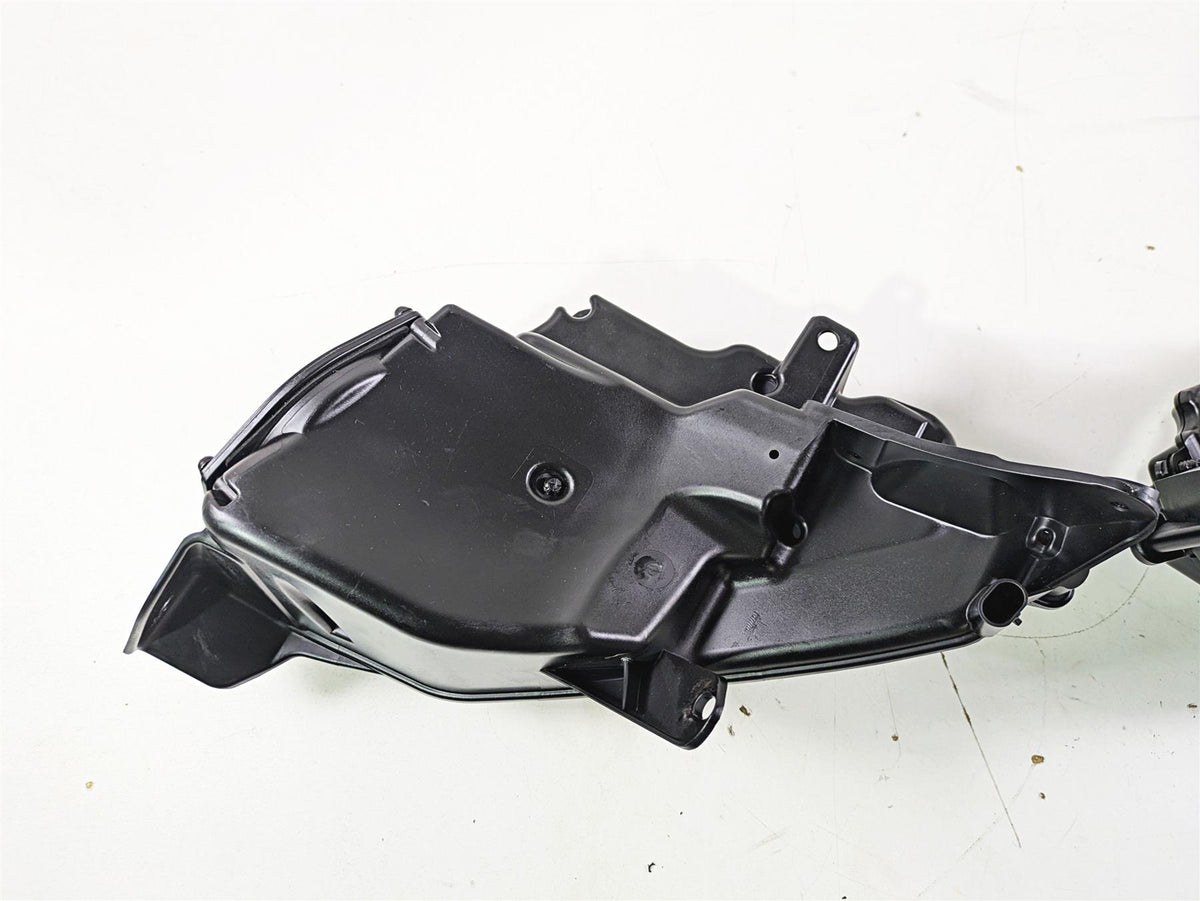 2019 Indian Chieftain Limited Left Right Front Speaker & Box Set 4017739 5451169 {{ shop.shopifyCountryName }} - Mototech271