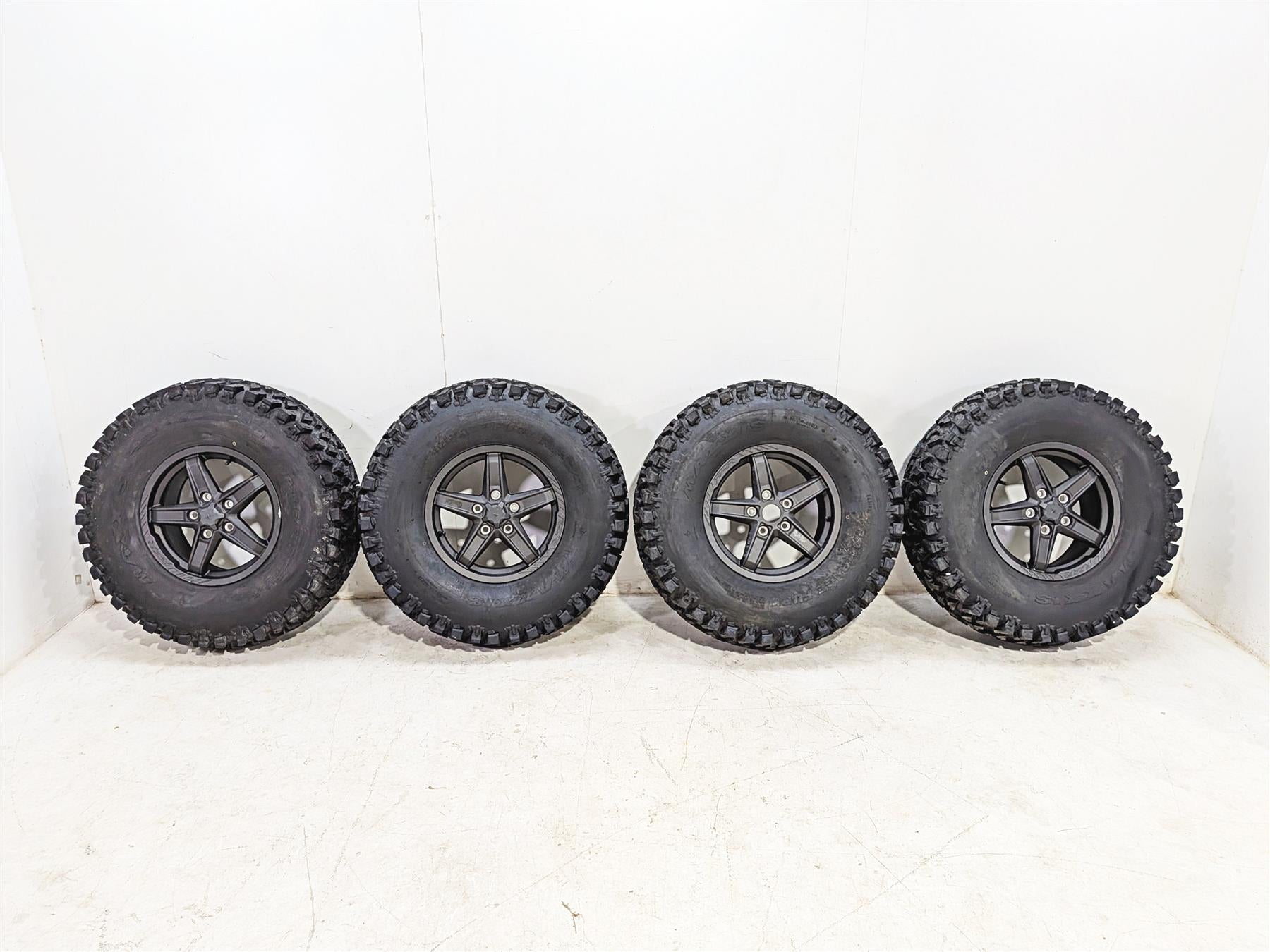 2022 Polaris RZR Turbo R Ultimate Wheel Tire Set Maxxis Rampage Fury 32x10R15 1525087 15x7-Mototech271
