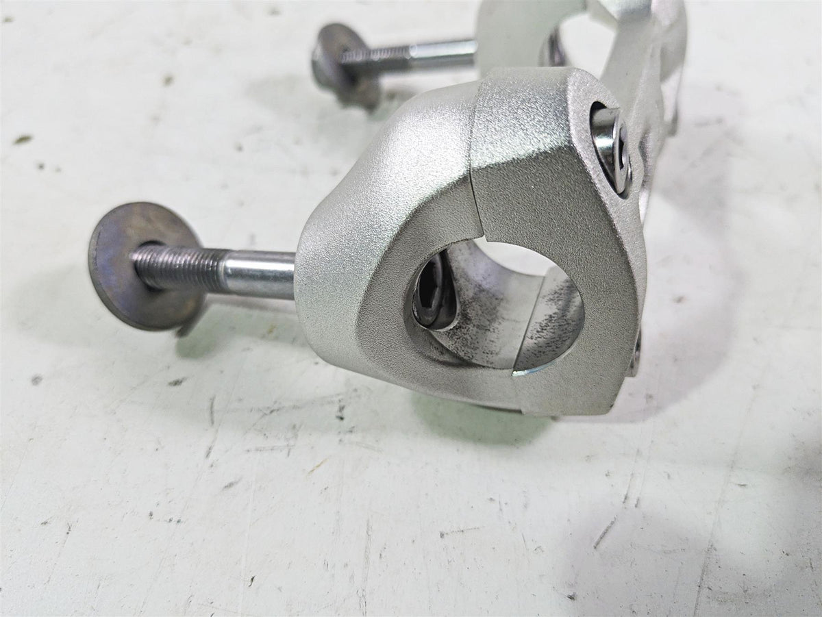 2023 Triumph Street Triple 765 RS Handlebar Mount Riser T2045876 {{ shop.shopifyCountryName }} - Mototech271