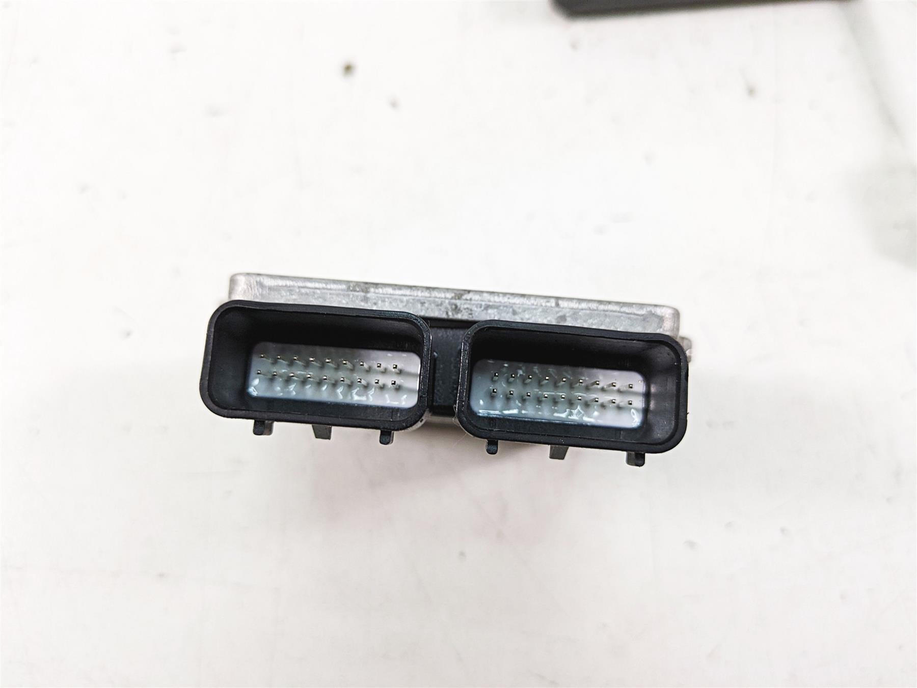 2017 Harley XL883 N Sportster Iron Cdi Ecu + Vance Hines Fuel Pack Set 41000326A {{ shop.shopifyCountryName }} - Mototech271