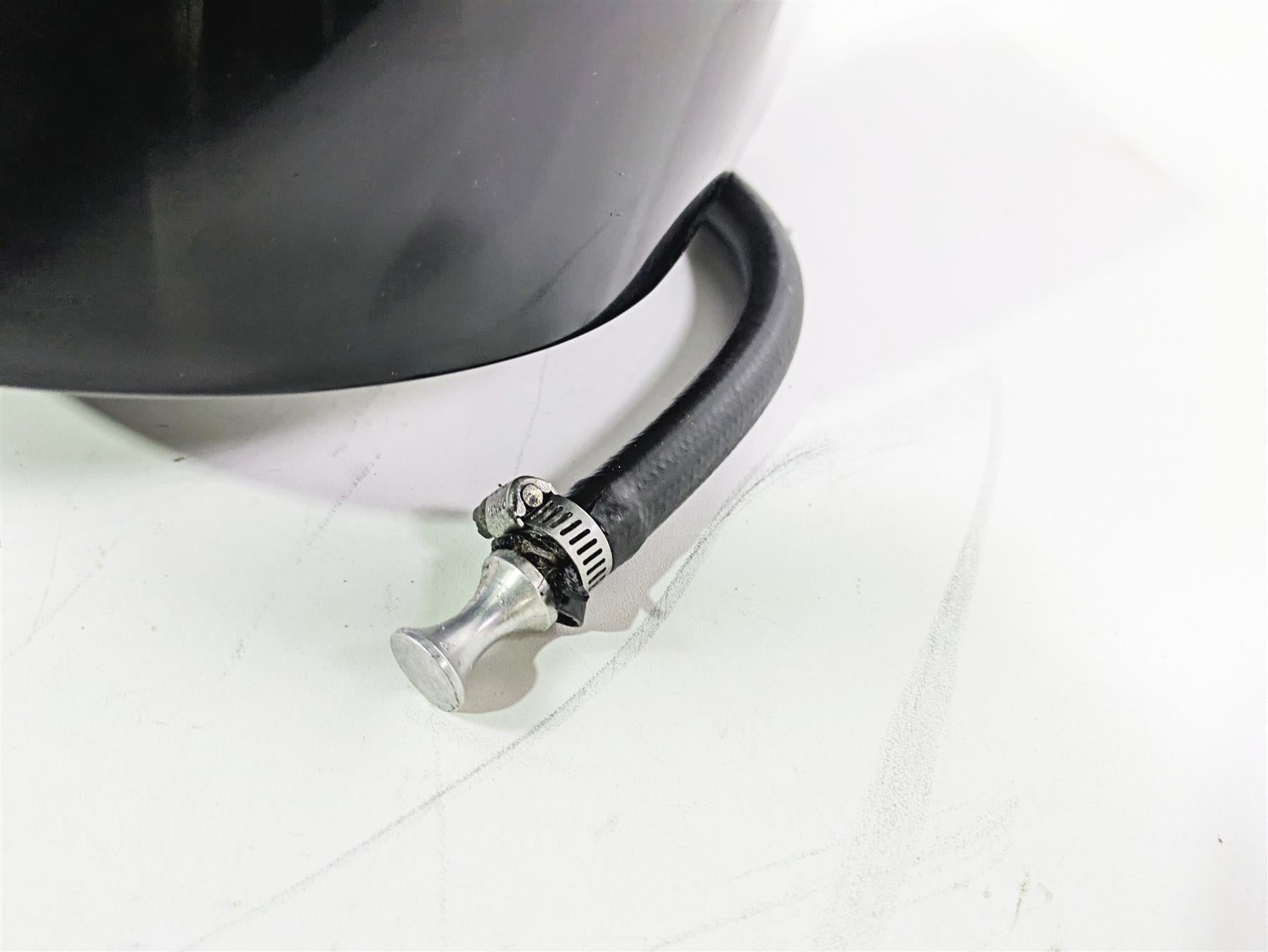 2002 Big Dog Pitbull Oil Tank Reservoir Dipstick Mid Frame Stretch Softail {{ shop.shopifyCountryName }} - Mototech271