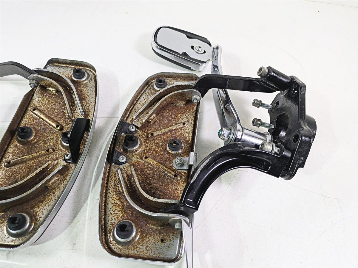 2015 Harley Touring FLHTKL Electra Glide Slipstream Floor Board Pedal & Shifter {{ shop.shopifyCountryName }} - Mototech271