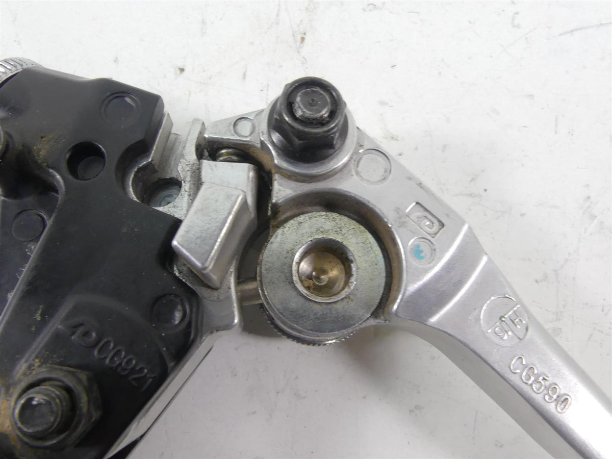 2017 Triumph Thruxton 1200 R Clutch Perch & Lever Set T2043111 {{ shop.shopifyCountryName }} - Mototech271