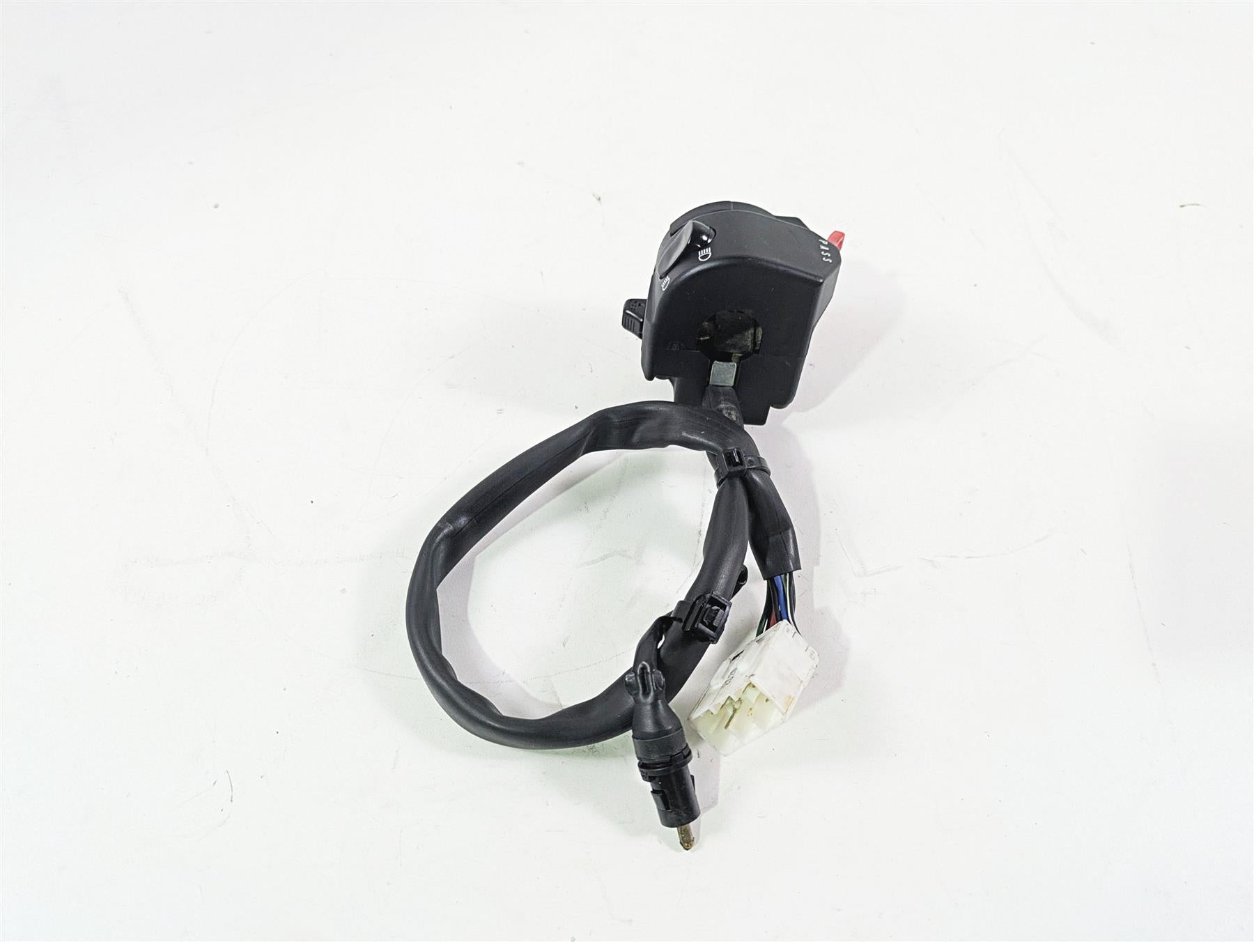 2013 Triumph Bonneville Left Hand Turn Signal Control Switch T2040328 {{ shop.shopifyCountryName }} - Mototech271