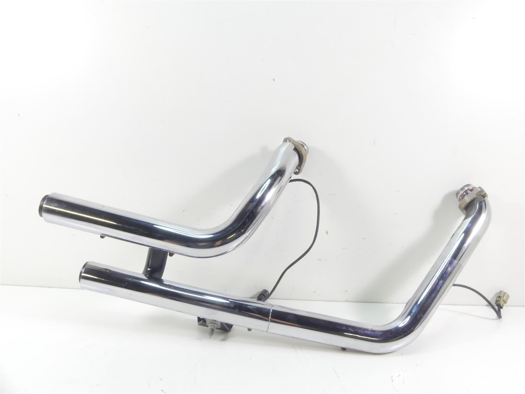 2016 Harley FLS Softail Slim Exhaust Manifold Header Chrome Pipes Set 65600049 {{ shop.shopifyCountryName }} - Mototech271