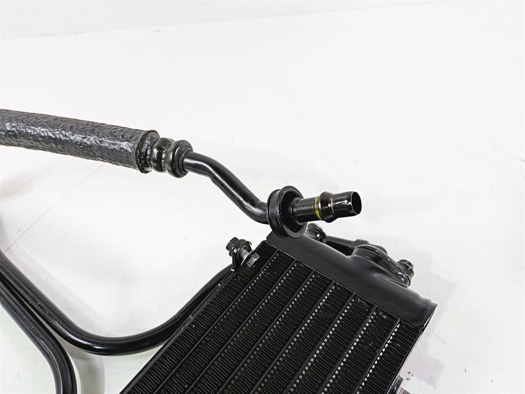2010 Harley VRSCF Muscle Rod Oil Cooler & Line Set 26723-04 {{ shop.shopifyCountryName }} - Mototech271