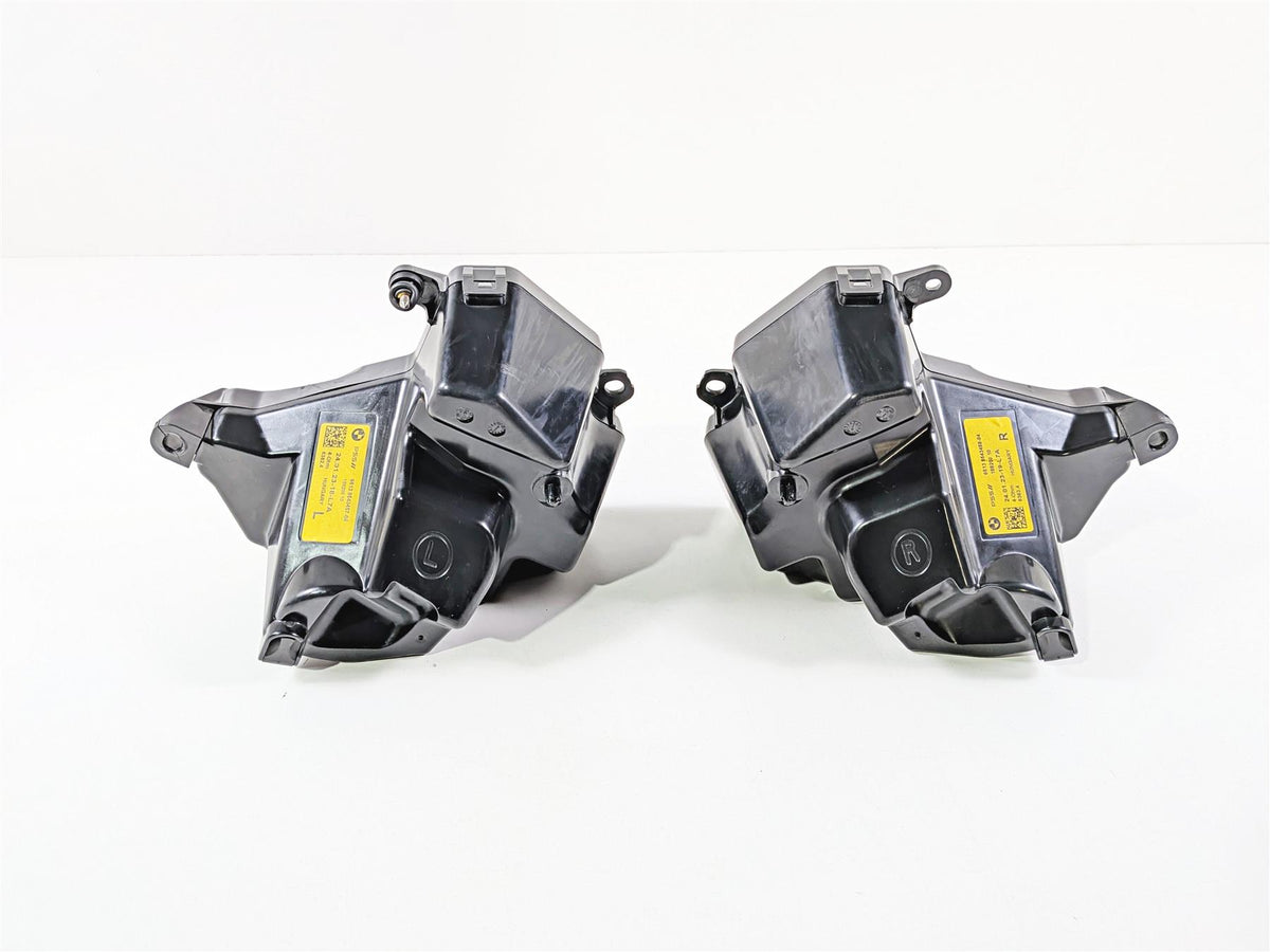 2023 BMW R1250RT RTP K52 Left Right Audio Speaker Set 65138543457 65138543458 {{ shop.shopifyCountryName }} - Mototech271