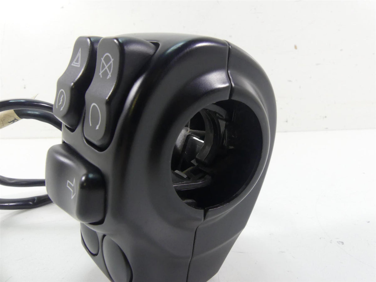2016 Harley Touring FLHR Road King Right Hand Control Switch 71500127C {{ shop.shopifyCountryName }} - Mototech271