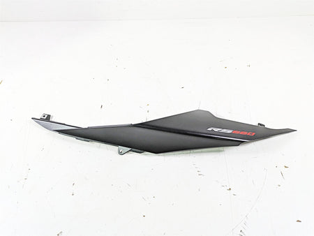 2021 Aprilia RS660 Left Rear Tail Cover Fairing Plastic Cowl 2B006648 {{ shop.shopifyCountryName }} - Mototech271