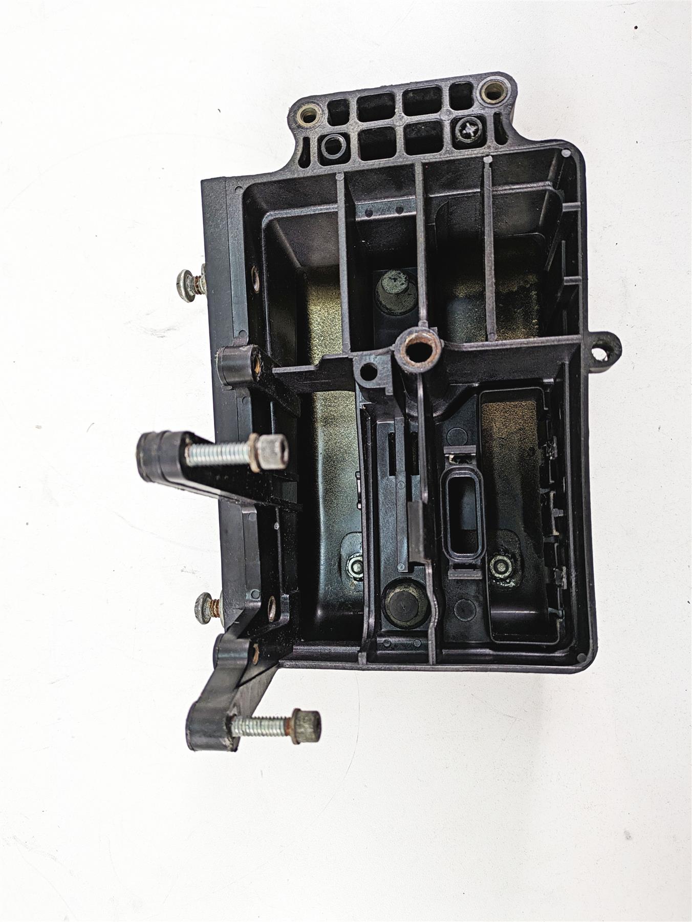 2009 Harley FXDC Dyna Super Glide Custom Electrical Holder Tray & Cover 70367-04 {{ shop.shopifyCountryName }} - Mototech271