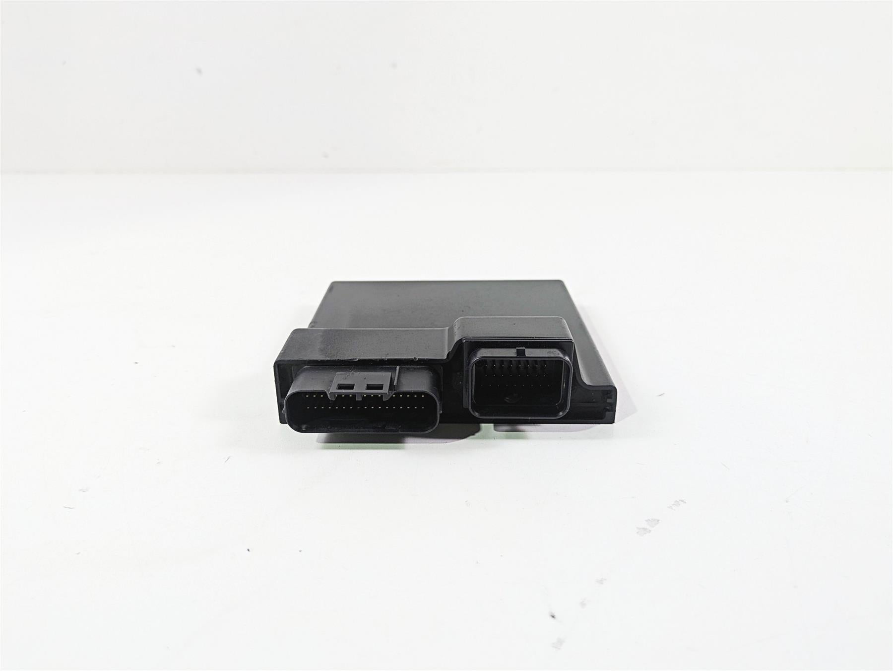 2014 Yamaha YZFR1 R1 RN22 Cdi Ecu Ecm Engine Control Module 1KB-8591A-20-00 {{ shop.shopifyCountryName }} - Mototech271