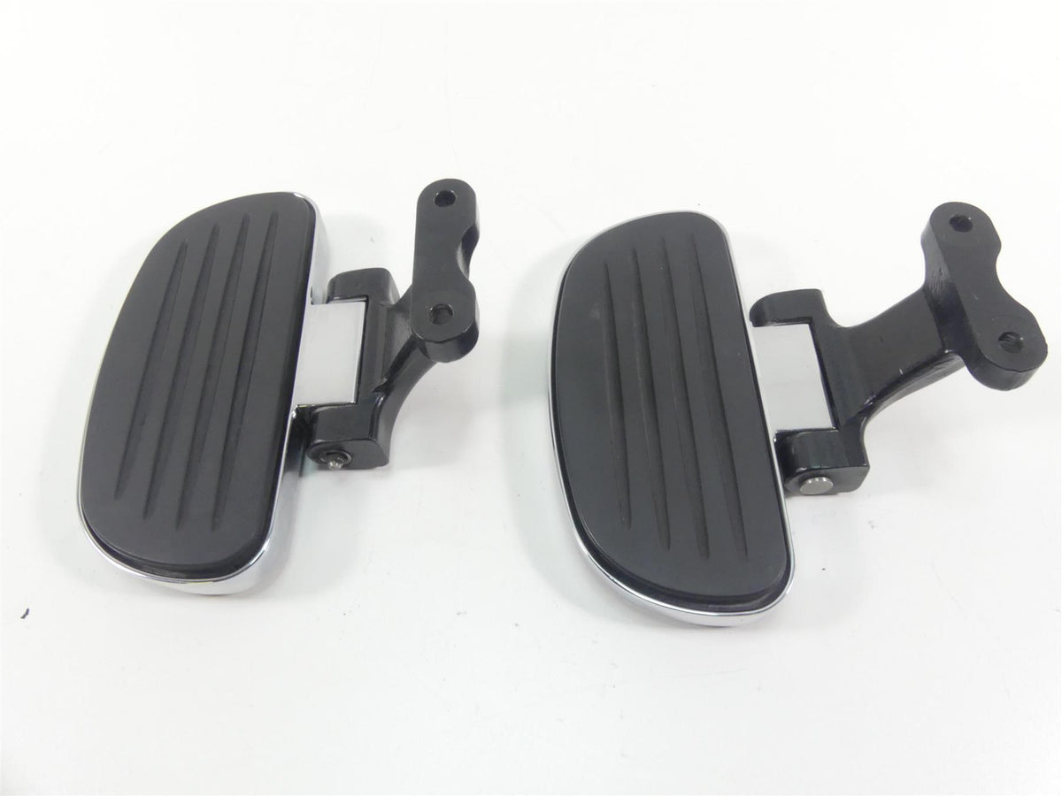 2013 Triumph Rocket 3 Touring Rear Passenger Foot Peg Floor Board Set T2081423 {{ shop.shopifyCountryName }} - Mototech271