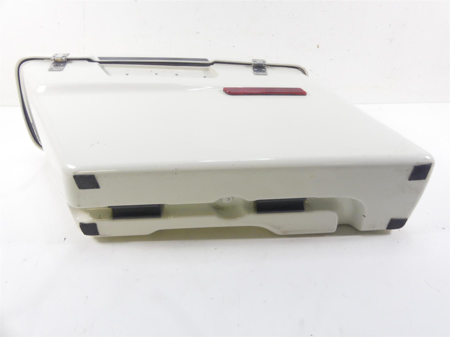 2013 Harley Touring FLHTP Electra Glide Left Saddlebag Saddle Bag 90796-93 {{ shop.shopifyCountryName }} - Mototech271