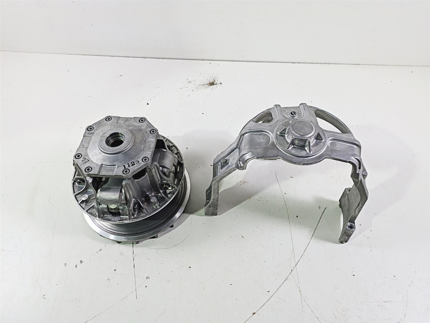 2020 Kawasaki Teryx KRX KRF 1000 Primary Drive Clutch 49093-0075 49093-0077 {{ shop.shopifyCountryName }} - Mototech271