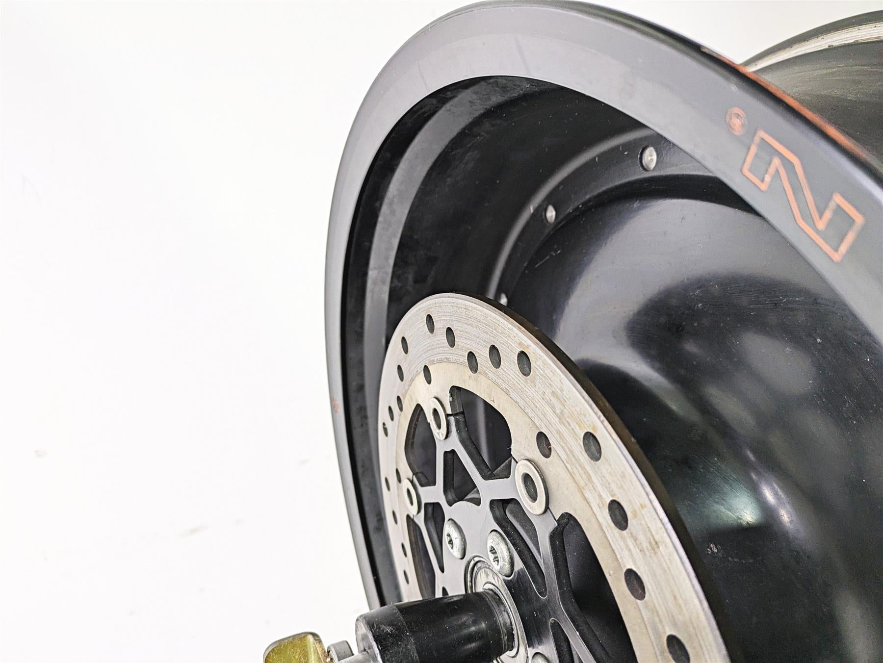 2019 Harley Softail FXDR 114 Straight Rear Wheel Rim 18x8 40900486 {{ shop.shopifyCountryName }} - Mototech271