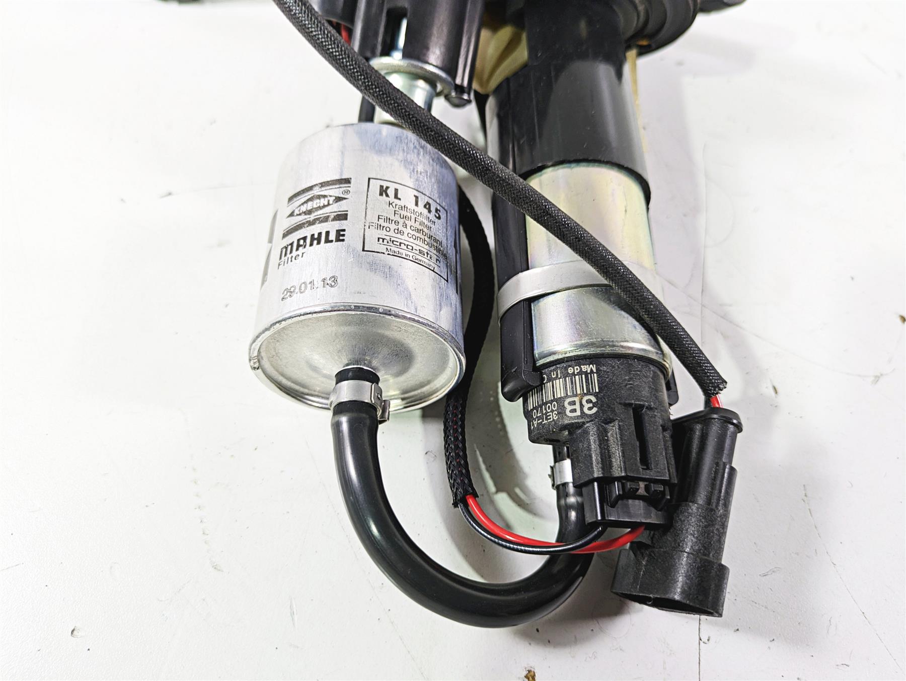 2014 Moto Guzzi California 1400 Touring Fuel Gas Petrol Pump Tested B063104 {{ shop.shopifyCountryName }} - Mototech271