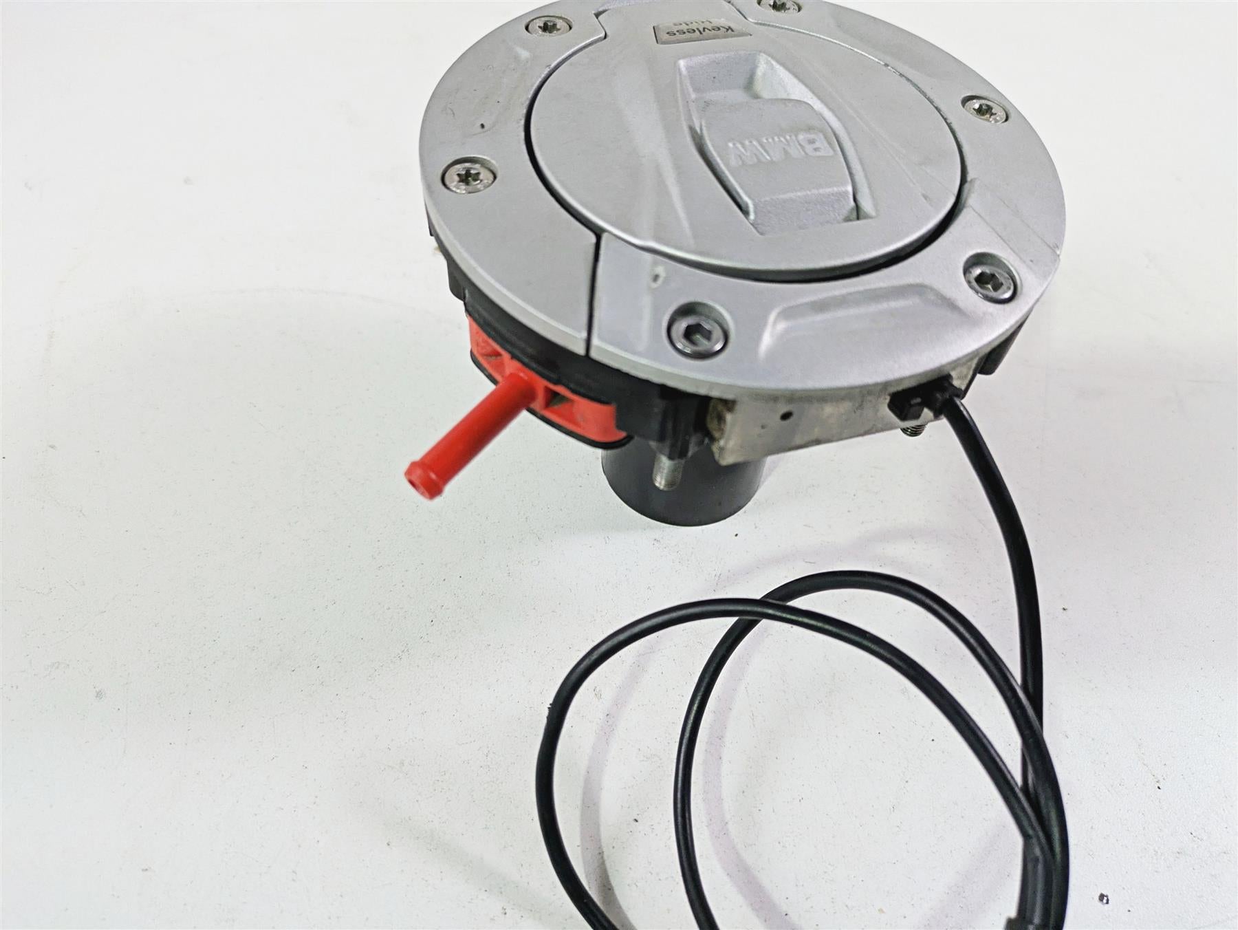 2017 BMW R1200 GS K50 Keyless Ride Fuel Gas Tank Cap 16118531632 {{ shop.shopifyCountryName }} - Mototech271