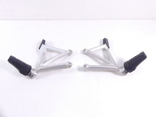 2013 BMW R1200GS GSW K50 Rear Passenger Footpeg Set 46718526741 46718526742 | Mototech271