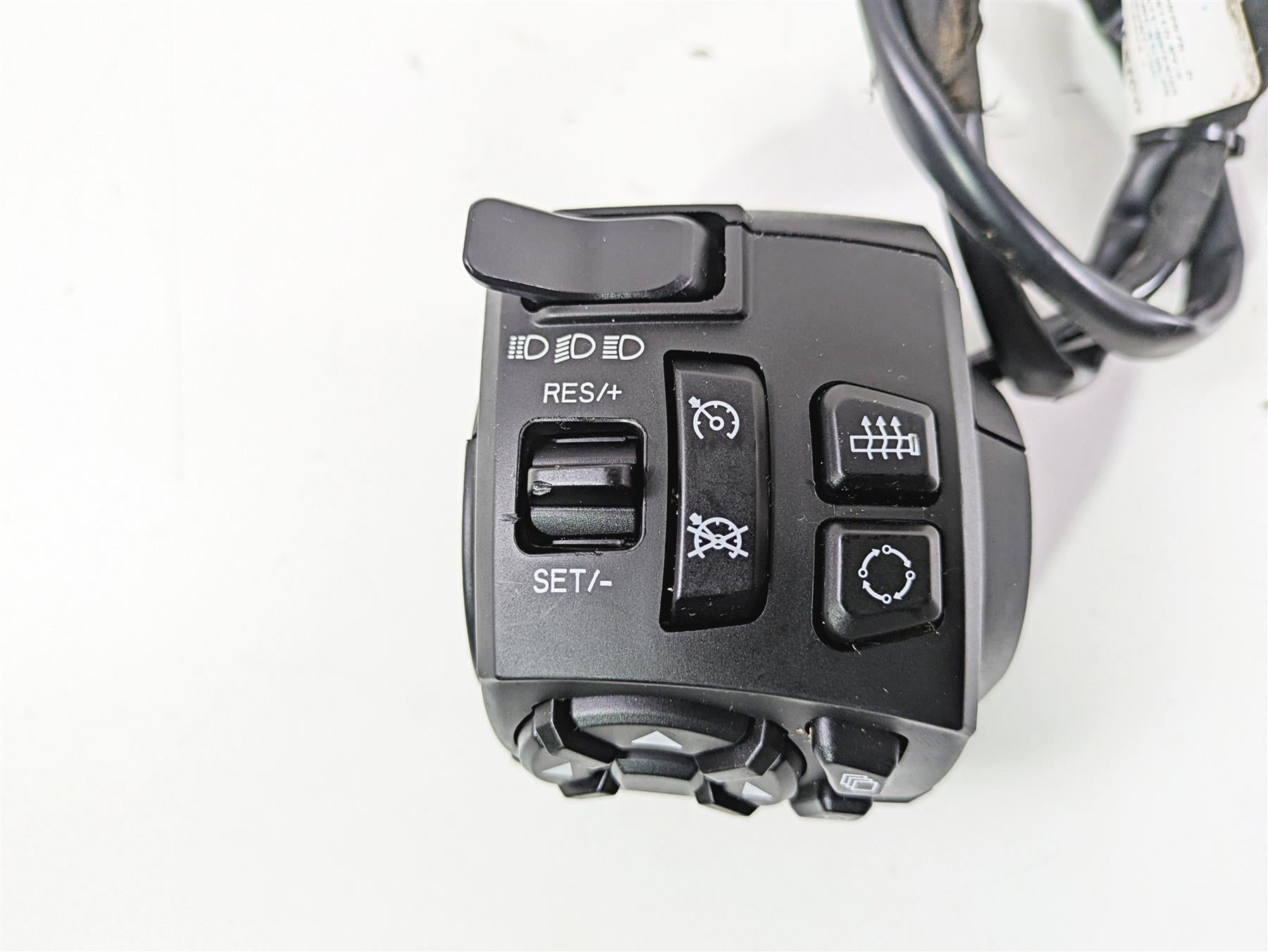 2024 Harley Sportster RH975 S Left Hand Control Switch - READ 71500522A {{ shop.shopifyCountryName }} - Mototech271