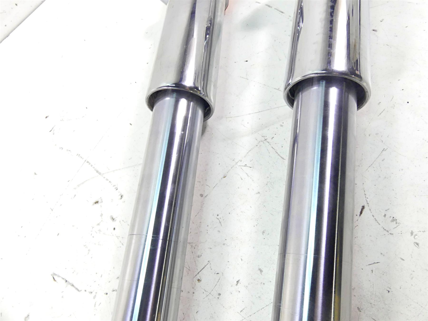 2015 Harley Touring FLHXS Street Glide Chrome 49mm Front Fork Legs 45400022 {{ shop.shopifyCountryName }} - Mototech271