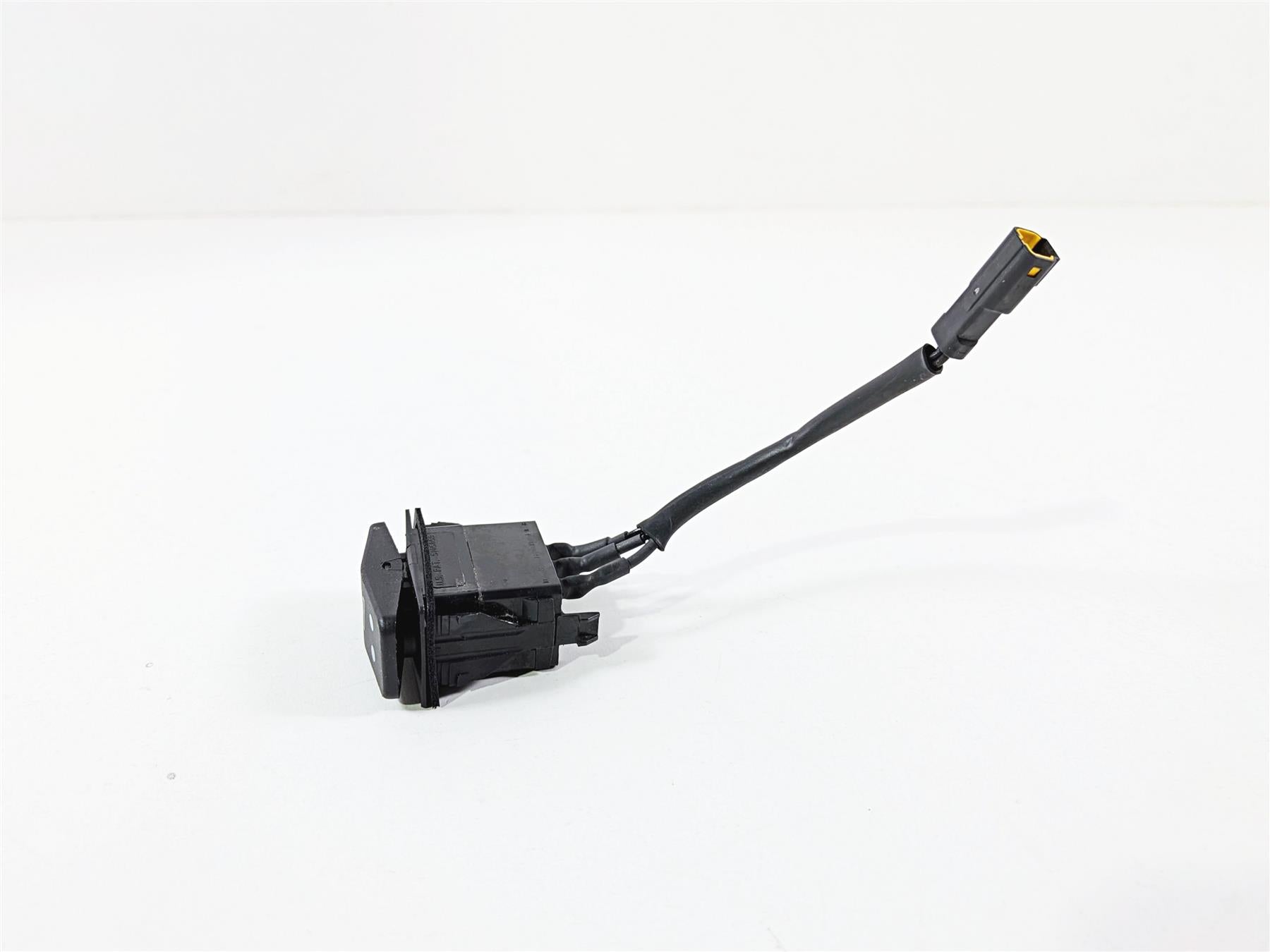 2022 Triumph Tiger 900 GT Pro Heated Seat Switch Knob Button {{ shop.shopifyCountryName }} - Mototech271