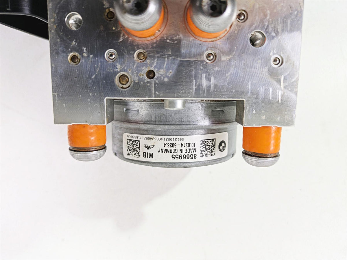 2017 BMW R1200 GS K50 Abs Brake Pump Module 34518566956 34518566955 {{ shop.shopifyCountryName }} - Mototech271