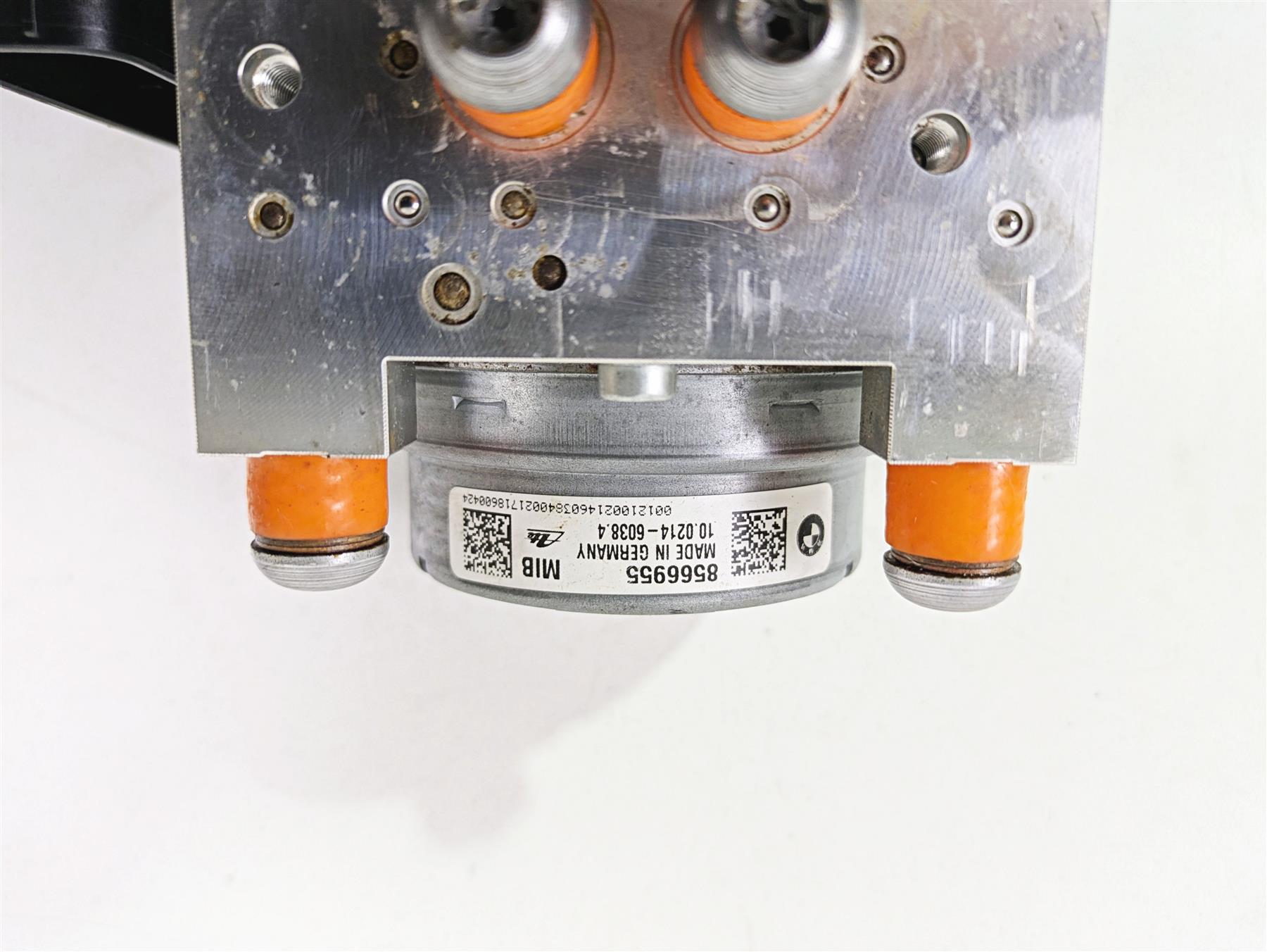 2017 BMW R1200 GS K50 Abs Brake Pump Module 34518566956 34518566955 {{ shop.shopifyCountryName }} - Mototech271