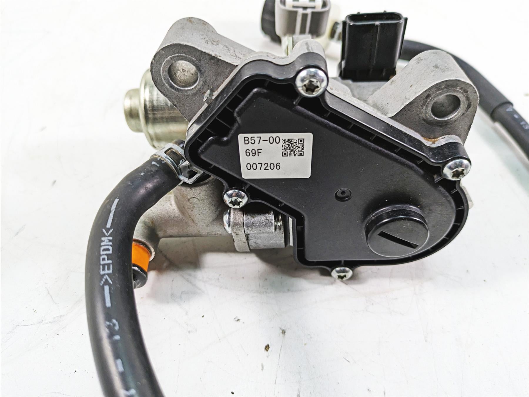 2018 Yamaha YXZ1000R EPS SS Clutch Master Cylinder Actuator B57-82460-00-00 {{ shop.shopifyCountryName }} - Mototech271