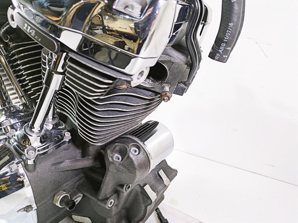 2017 Harley Touring FLHTKSE CVO E-Glide Running 114 M8 Engine 20k -Vid 16200250A {{ shop.shopifyCountryName }} - Mototech271