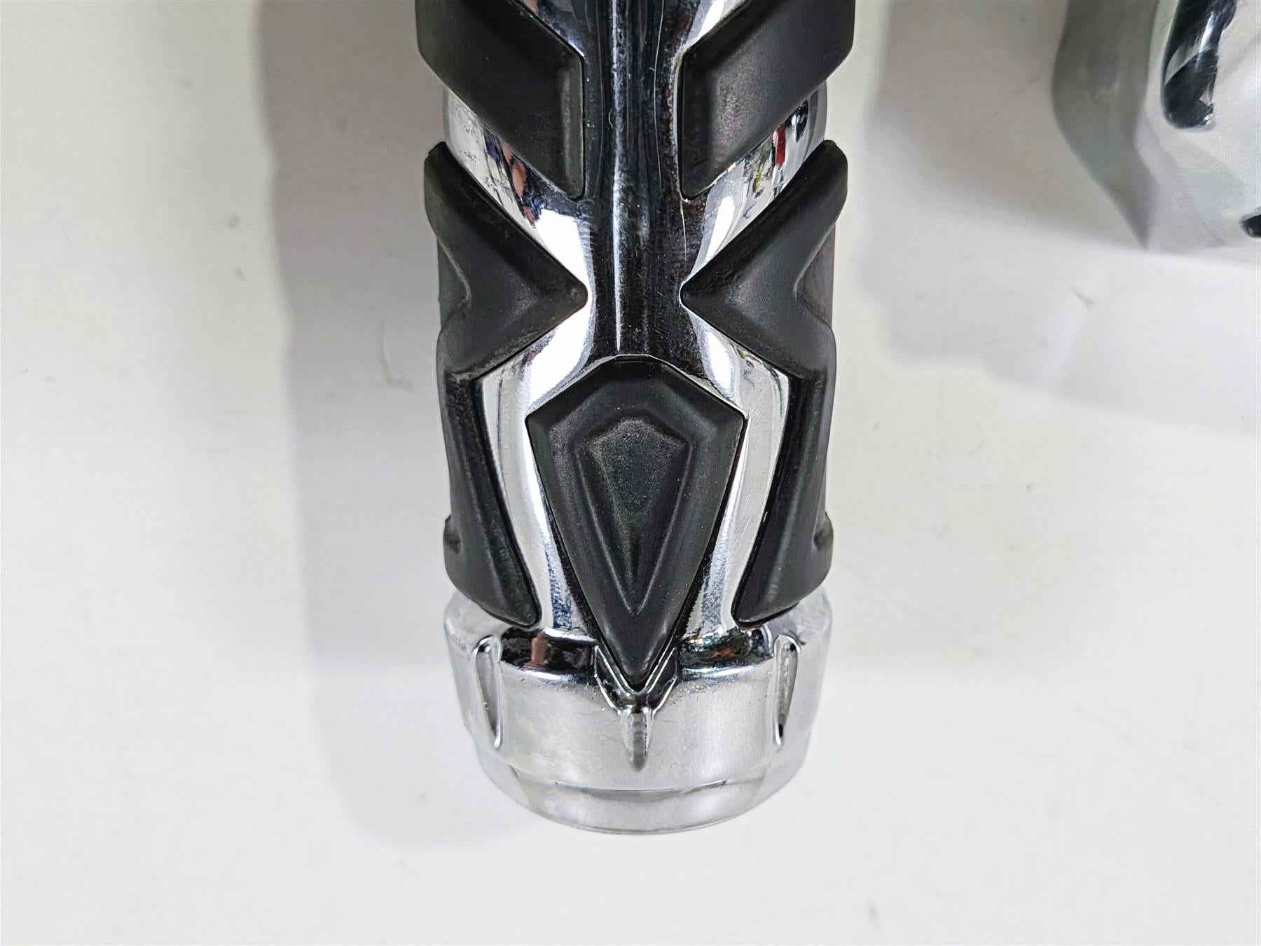 2015 Indian Chieftain Right Hand Chrome Start Stop Control Switch - Read 2413027-Mototech271
