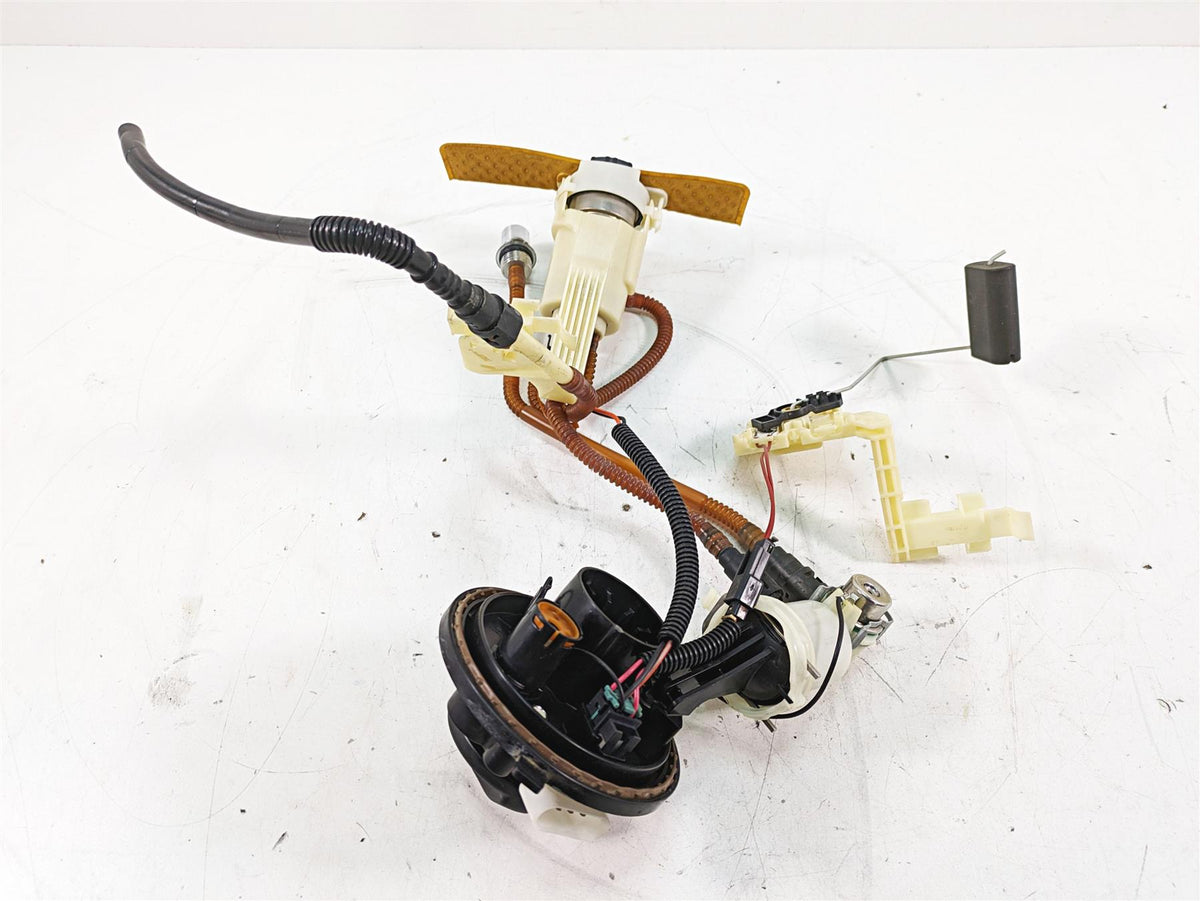 2008 Harley FLHTCU Electra Glide Fuel Gas Petrol Pump - Tested 62908-08 {{ shop.shopifyCountryName }} - Mototech271