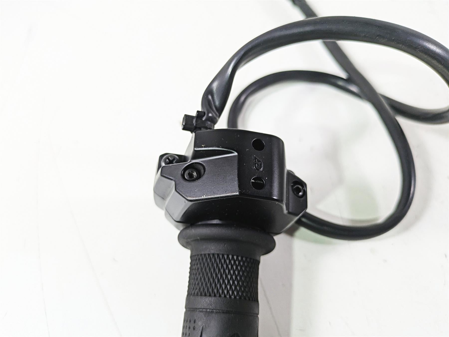 2020 Triumph Daytona 765 Moto2 Ride Fly By Wire Throttle Grip T2042226 {{ shop.shopifyCountryName }} - Mototech271