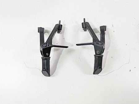2020 Suzuki V-Strom 1050 XT Rear Passenger Footpeg Rest Set 43811-31J00-YAP {{ shop.shopifyCountryName }} - Mototech271
