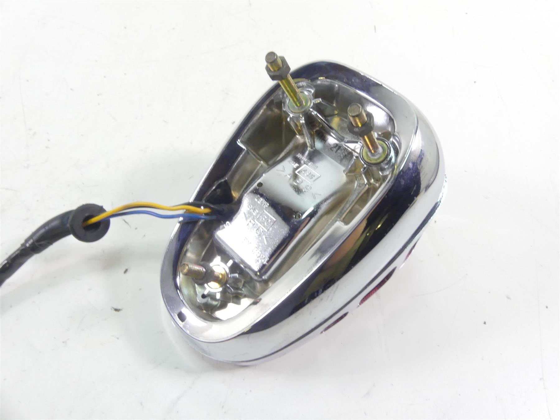 2001 Yamaha XV1600 Road Star Taillight Tail Light + Chrome Cover 4WM-84700-00-00 {{ shop.shopifyCountryName }} - Mototech271