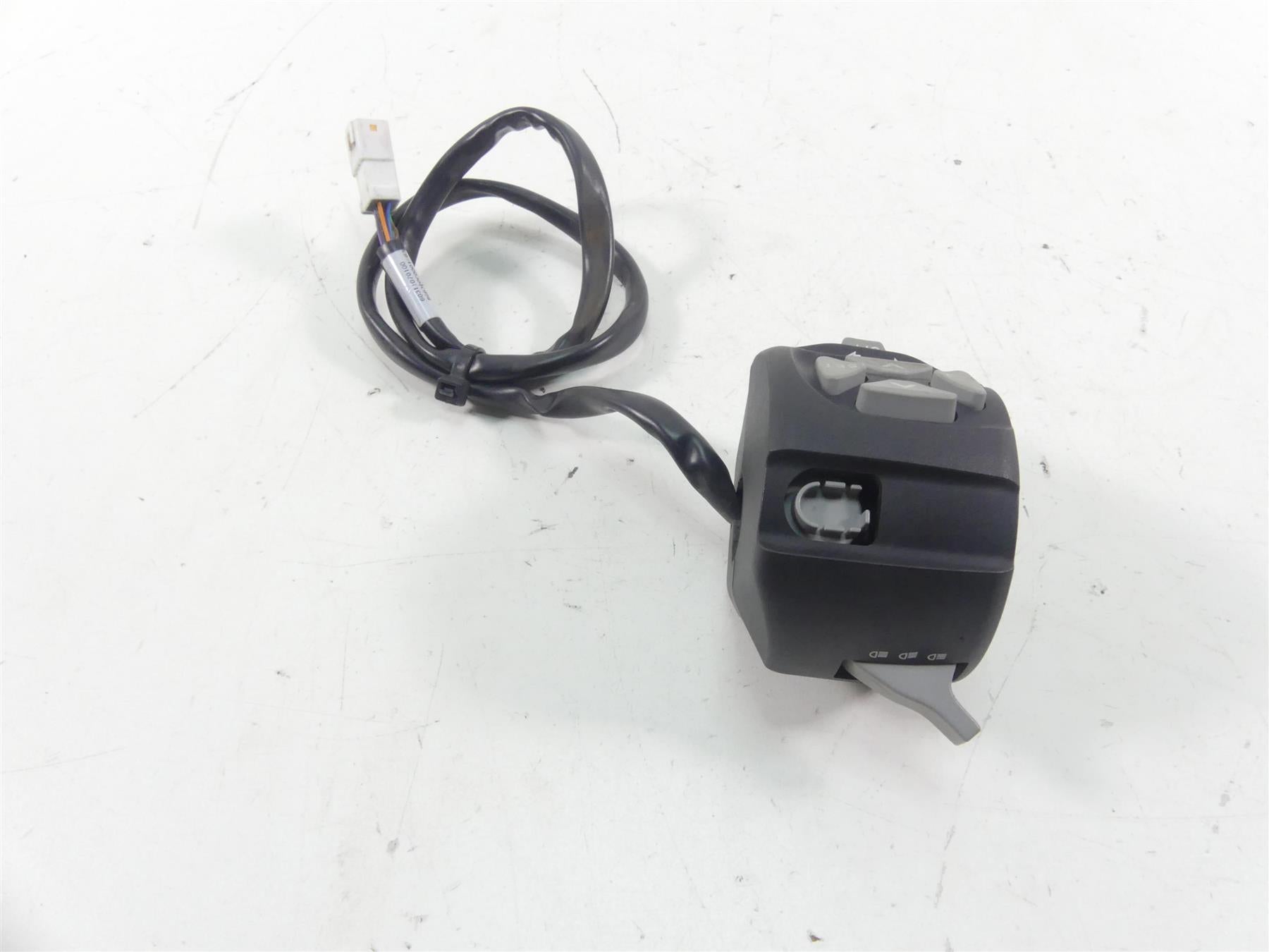 2016 KTM 1290 Superduke R Left Hand Mode Horn Light Control Switch 60311070100 {{ shop.shopifyCountryName }} - Mototech271