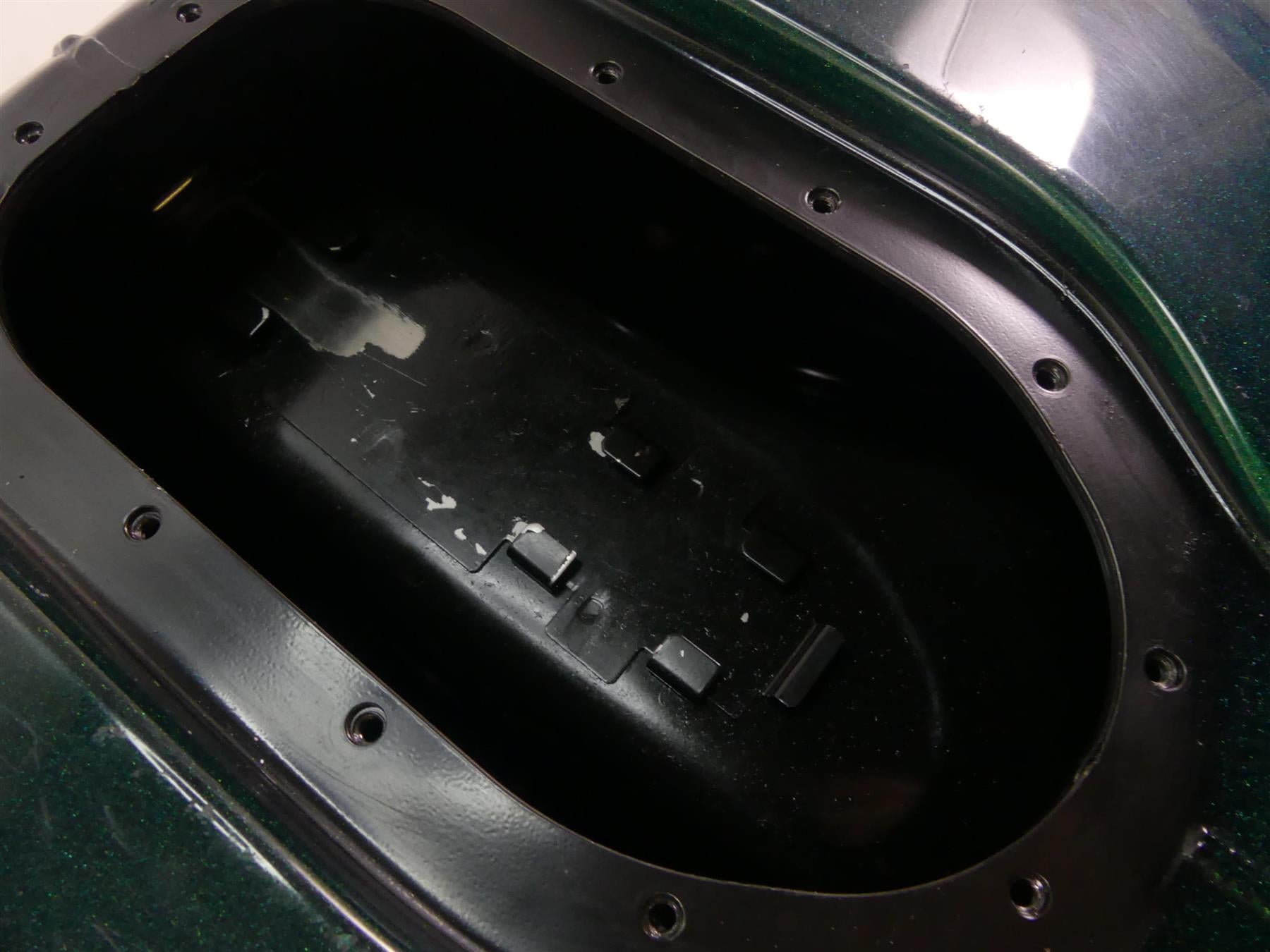 2015 Harley FXDL Dyna Low Rider Fuel Gas Petrol Tank - Read 61593-10 {{ shop.shopifyCountryName }} - Mototech271