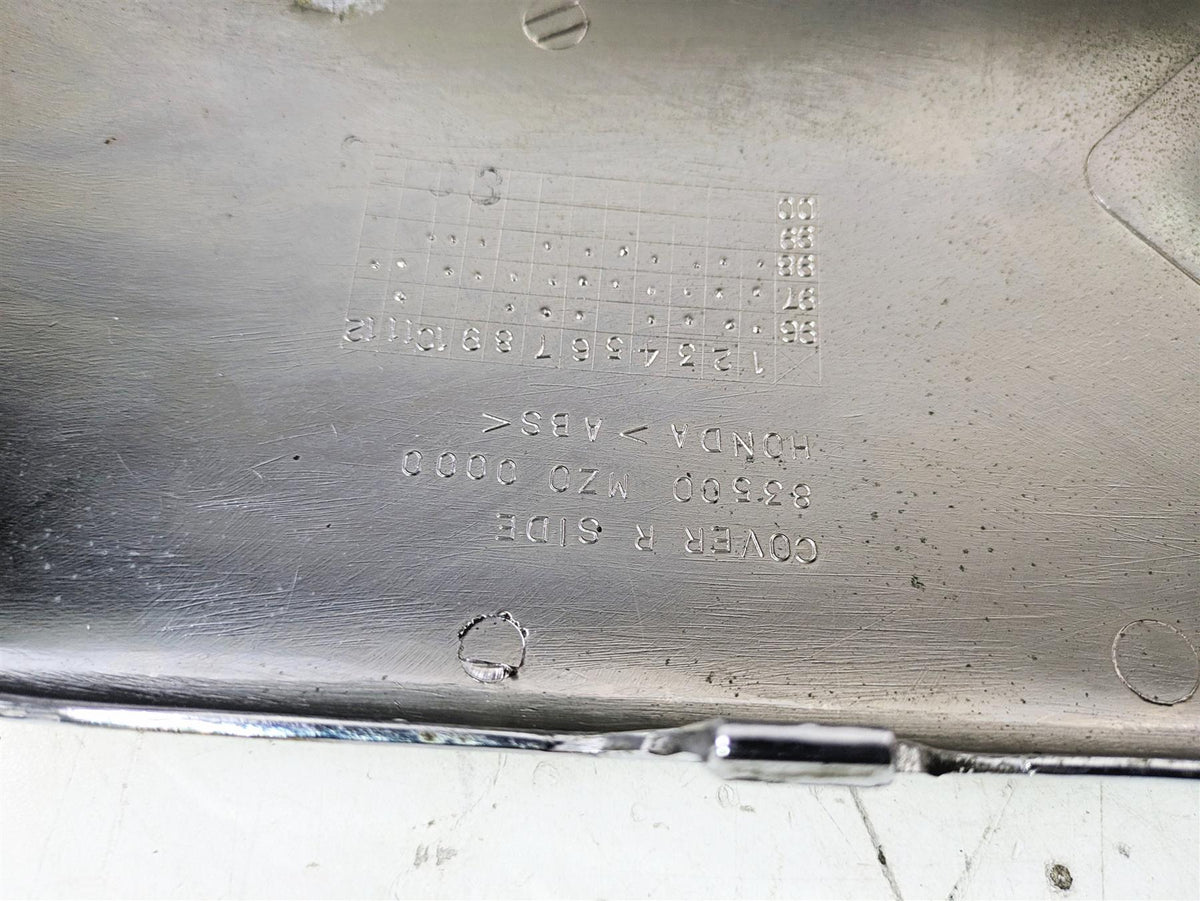 2002 Honda GL1500 CD Valkyrie Deluxe Left Right Side Covers READ 83600-MZ0-000Z {{ shop.shopifyCountryName }} - Mototech271