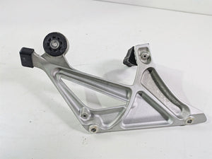 2016 BMW R1200RT K52 Rear Passenger Foot Peg Set 46718534789 46718534790