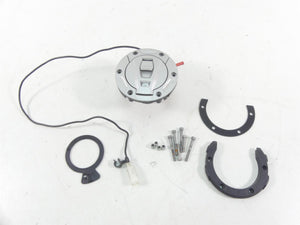 2015 BMW R1200RT K52 Keyless Fuel Gas Petrol Tank Cap + Mounts 16118552106