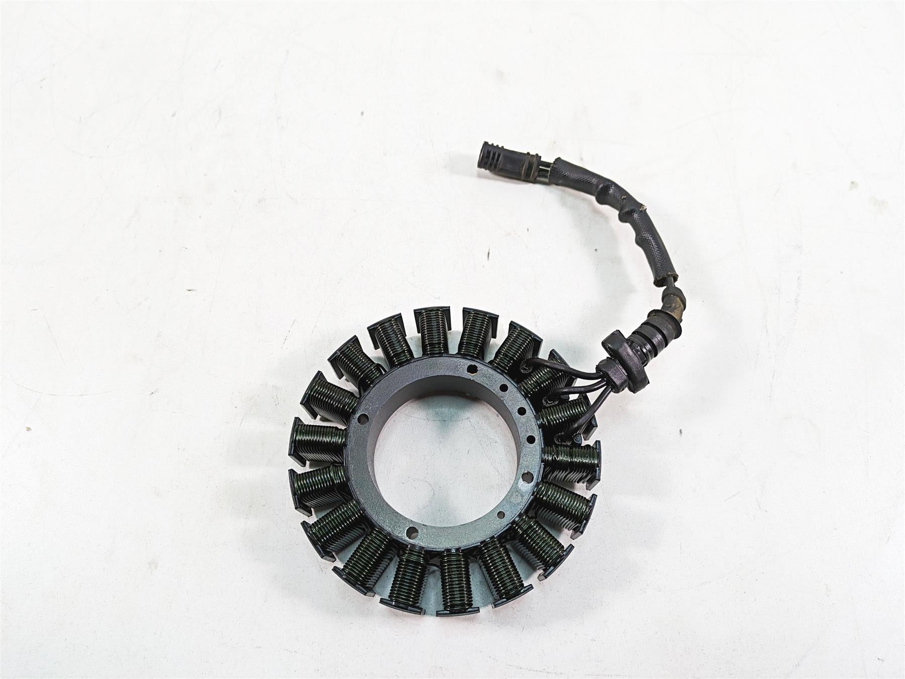 2009 Harley FXDF Dyna Fat Bob Alternator Generator Stator 30017-08 {{ shop.shopifyCountryName }} - Mototech271