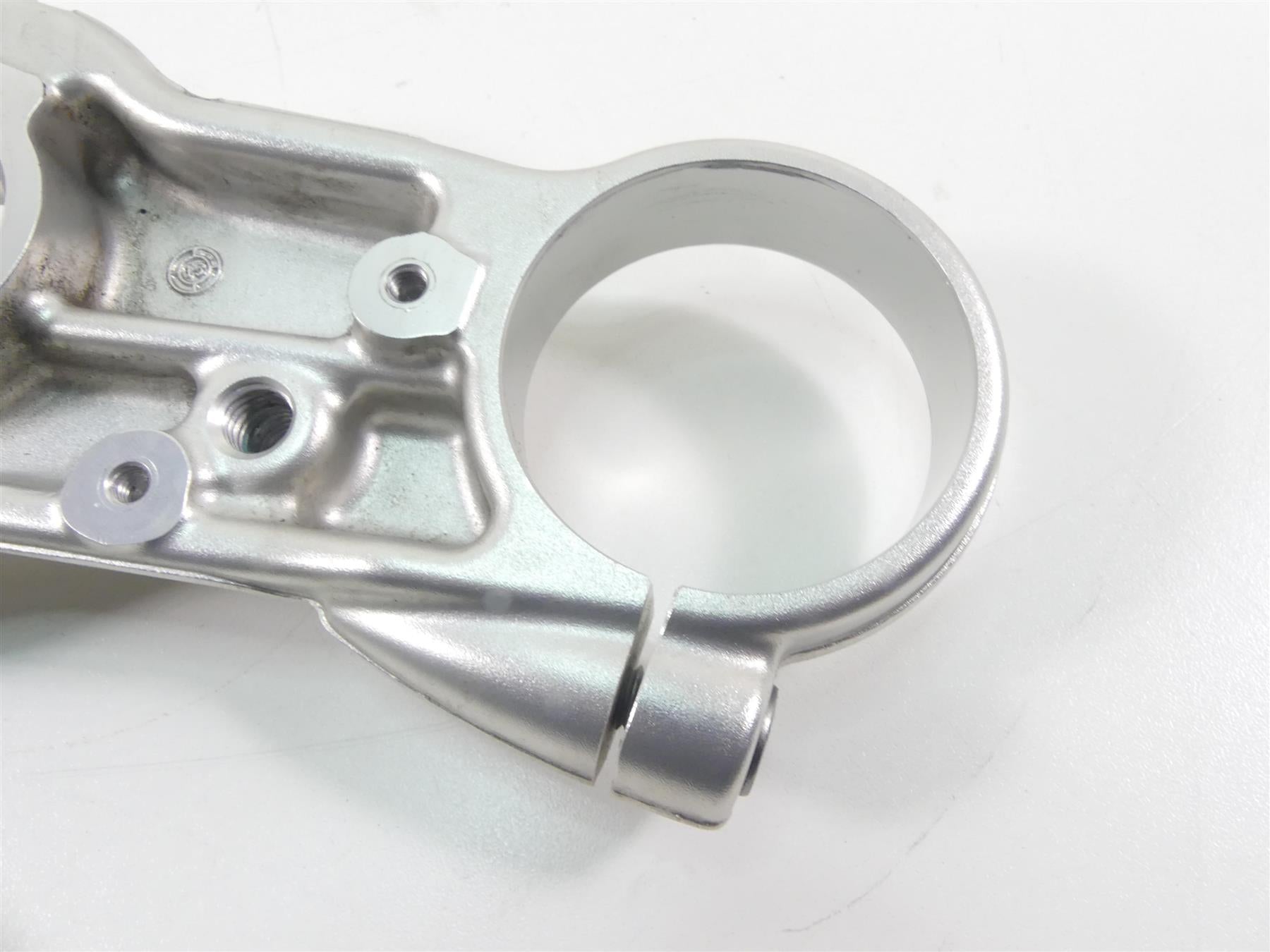 2016 BMW R nineT R9T K21 Upper Triple Tree Steering Stem Clamp 31428538052 {{ shop.shopifyCountryName }} - Mototech271