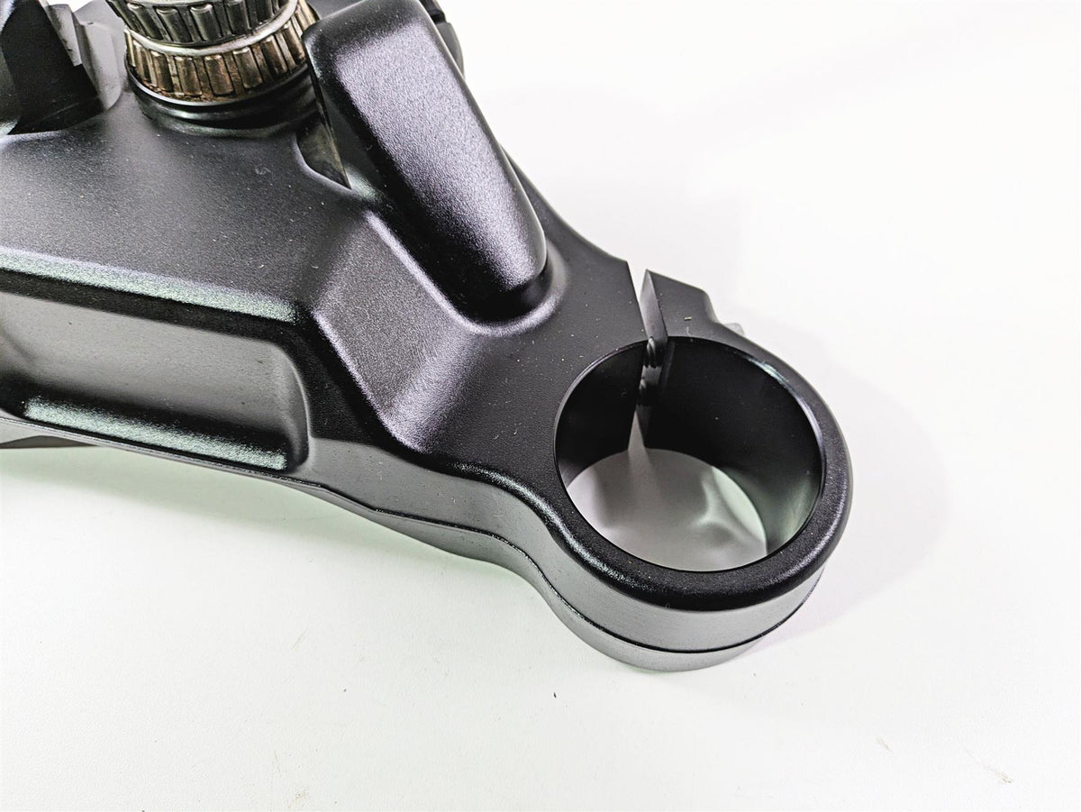 2019 Harley Softail FXDR 114 Lower Triple Tree Steering Clamp 45900221 {{ shop.shopifyCountryName }} - Mototech271